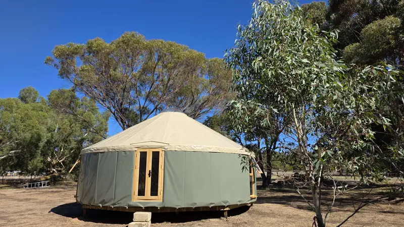 8m ORON in the Perth Hills