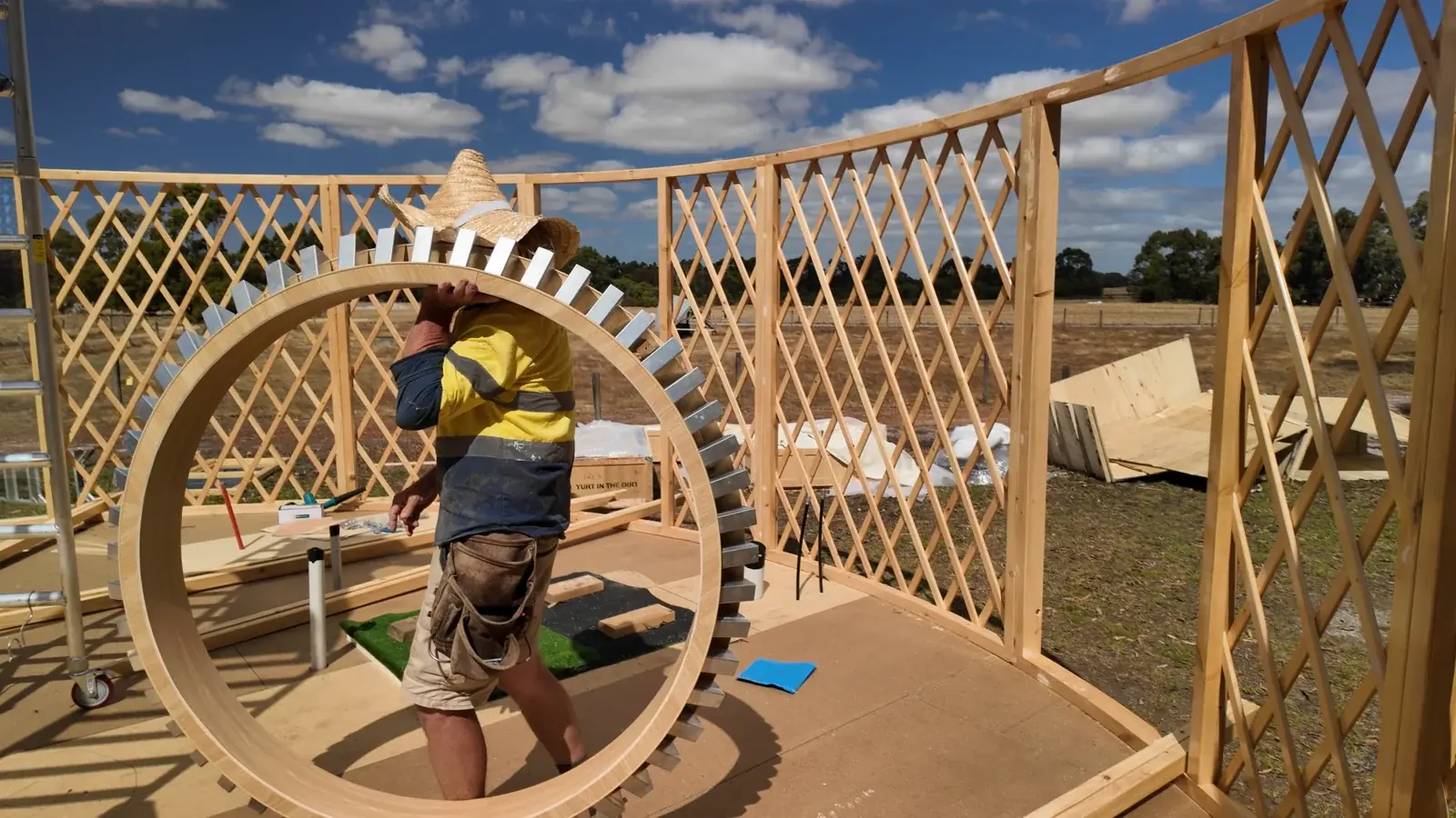 Fitting the crown at the top of a yurt frame